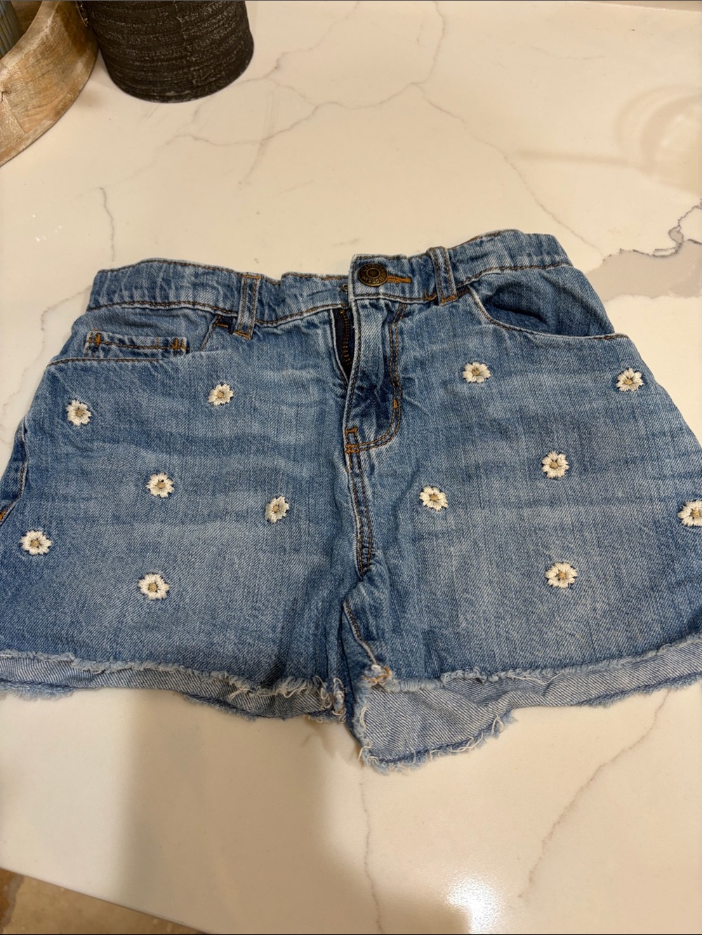 Oshkosh girls denim shorts with flowers